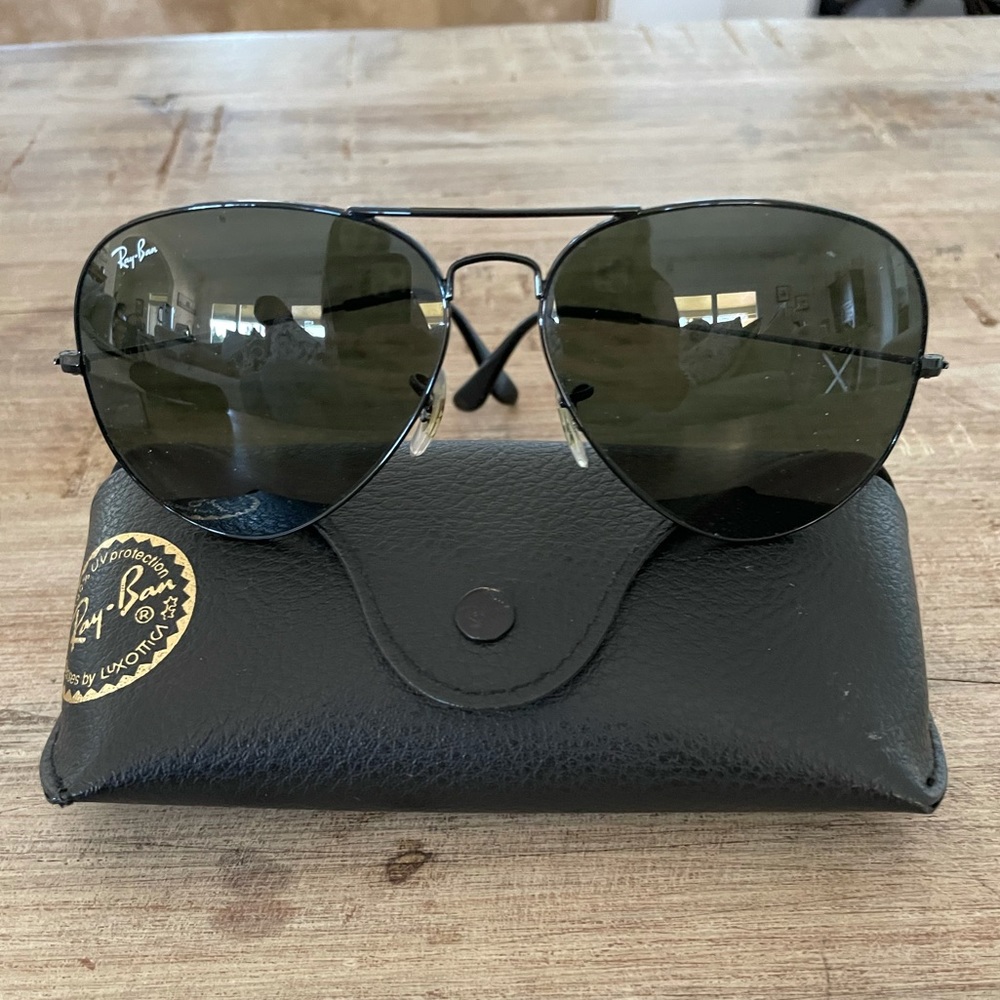 Ray-Ban Aviator Large Sunglasses